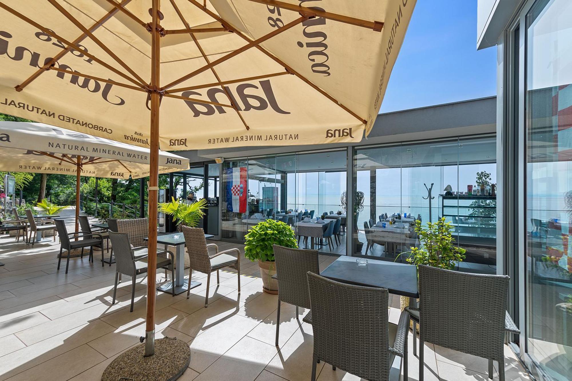 Boutique Hotel Mali Raj Opatija Exterior photo